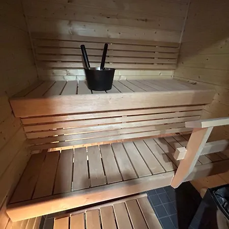 Kyllikinsola 18 B5 Tilava 52 Nelioeinen Rivitalokaksio 1-5 Henkiloeae * Seinäjoki