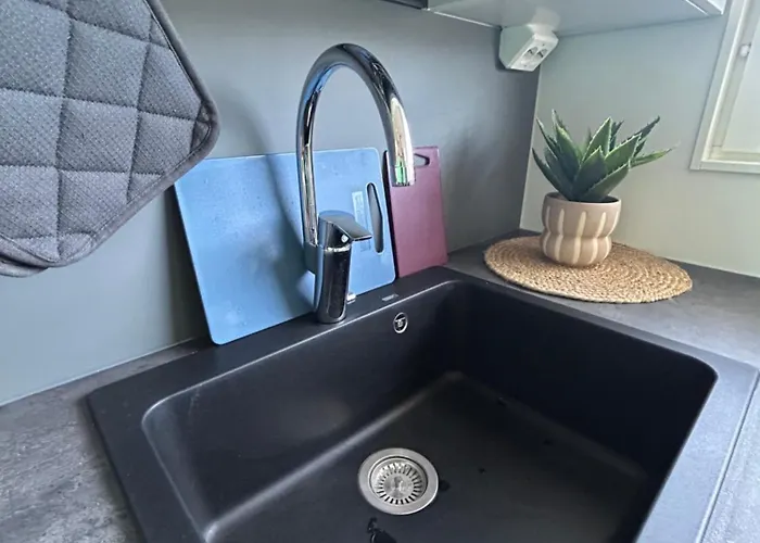 Appartement Kyllikinsola 18 B5 Tilava 52 Nelioeinen Rivitalokaksio 1-5 Henkiloeae *