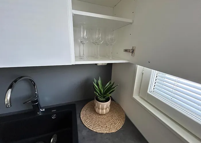 Kyllikinsola 18 B5 Tilava 52 Nelioeinen Rivitalokaksio 1-5 Henkiloeae Appartement Seinäjoki